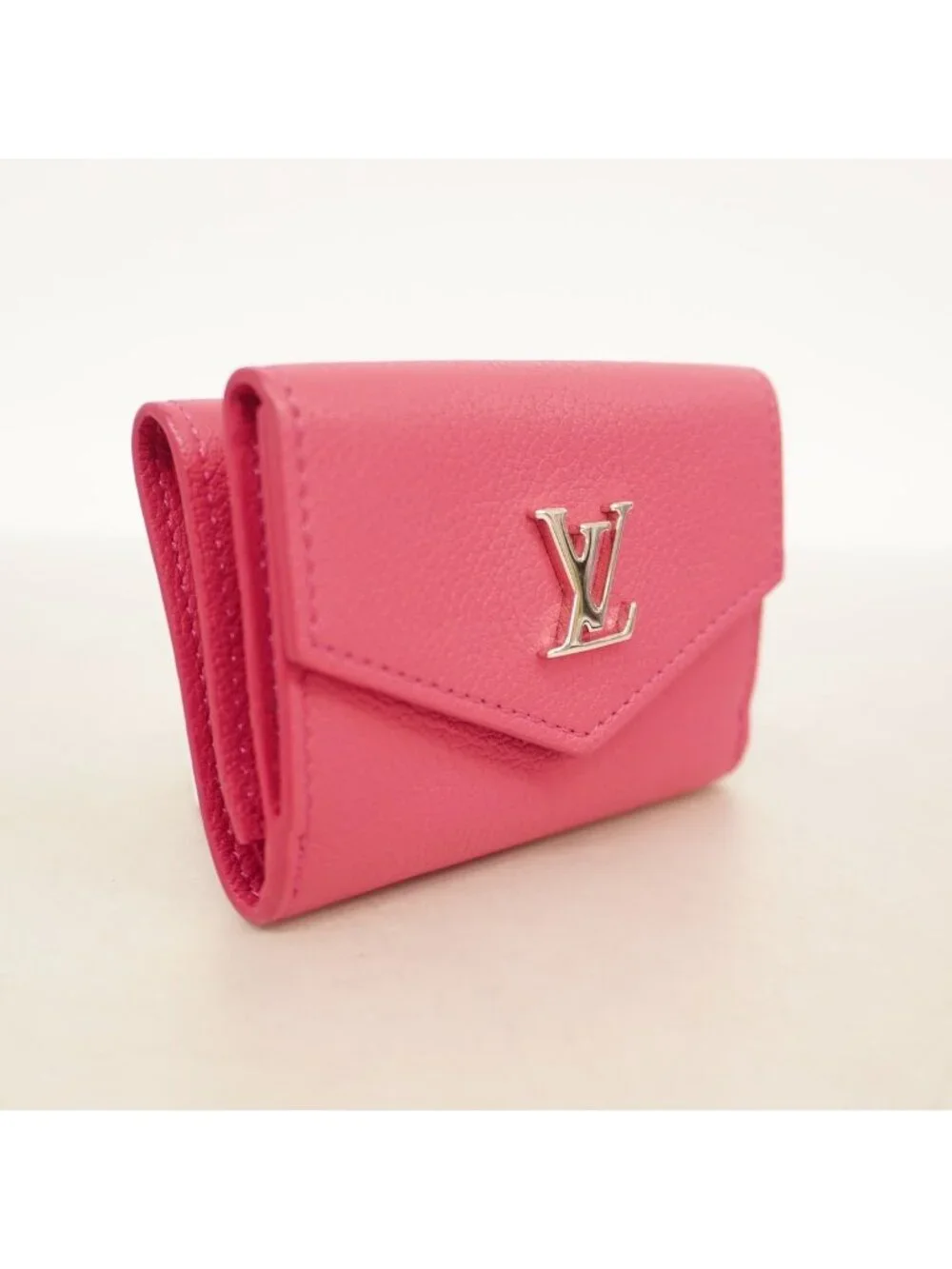 Louis Vuitton Trifold Wallet Taurillon Portefeuille Lock Mini Rose Miami